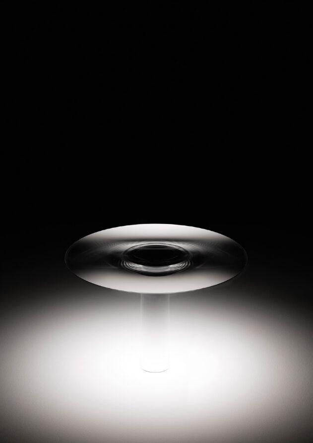 VIS À VIS (it, en)